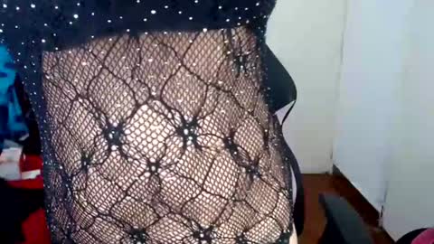 Snapshot of vikyadams chatting on 02-27-25, 11:31 VIKY ADAMS online show from 02-27-25, 11:31