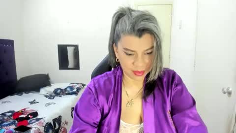 VIKY ADAMS online show from 12-15-25, 12:37