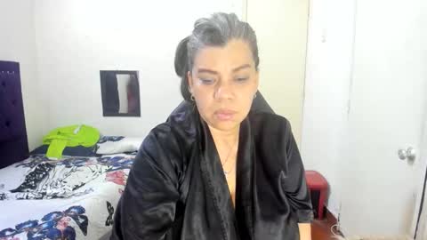 Snapshot of vikyadams chatting on 02-15-26, 08:02 VIKY ADAMS online show from 02-15-26, 08:02