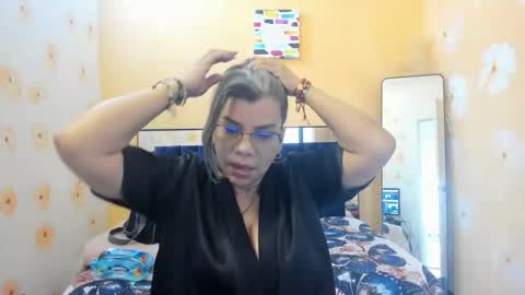 Snapshot of vikyadams chatting on 03-23-26, 02:32 VIKY ADAMS online show from 03-23-26, 02:32