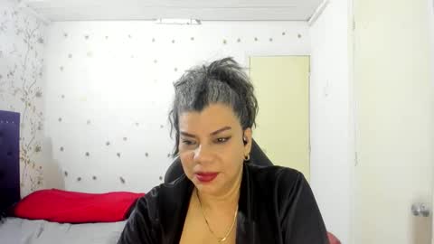 Snapshot of vikyadams chatting on 04-20-26, 12:41 VIKY ADAMS online show from 04-20-26, 12:41