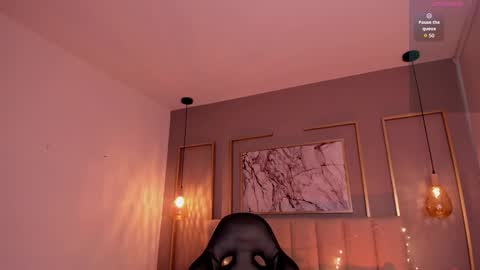 Victoria online show from 02-06-26, 10:02