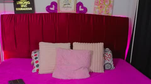 viloet_sweet online show from 06-26-26, 02:05