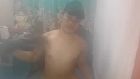 Snapshot of vin_17 chatting on 11-17-25, 09:37 Call me Marvin online show from 11-17-25, 09:37