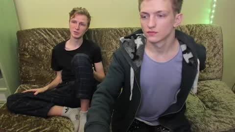 Dimoooooon online show from 12-27-24, 01:28