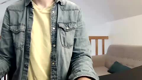 Snapshot of vince_du_80 chatting on 12-17-24, 09:17 Vince online show from 12-17-24, 09:17