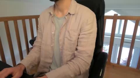 Vince online show from 10-24-25, 03:41