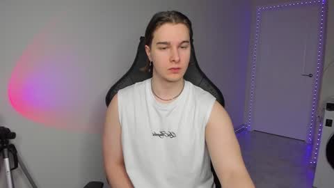 Vincent Strong online show from 02-03-25, 07:40