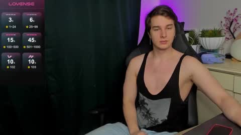 Vincent Strong online show from 09-26-25, 12:09