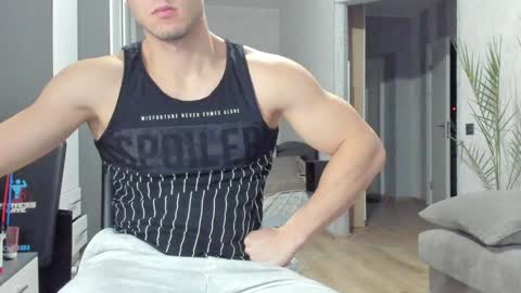 Snapshot of vincent_o chatting on 01-27-25, 05:58 Vincent. uncut 18cm online show from 01-27-25, 05:58