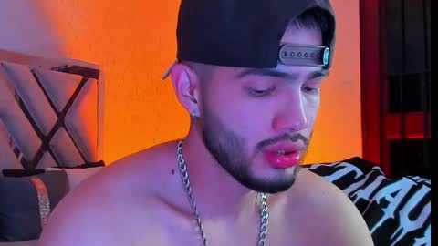 Snapshot of vincentblack_ chatting on 02-11-26, 04:06 Vincent online show from 02-11-26, 04:06