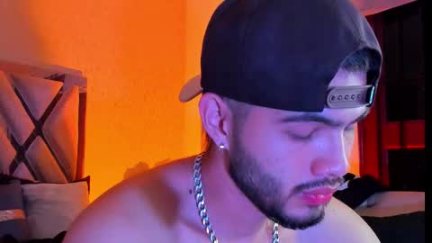 Snapshot of vincentblack_ chatting on 02-13-26, 04:19 Vincent online show from 02-13-26, 04:19