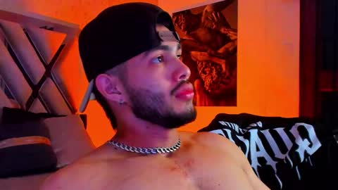 Snapshot of vincentblack_ chatting on 03-08-26, 05:55 Vincent online show from 03-08-26, 05:55