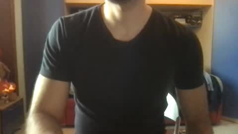 vic online show from 11-05-25, 10:48