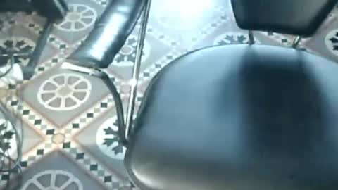 Snapshot of vincili chatting on 03-04-26, 08:09 vincili online show from 03-04-26, 08:09