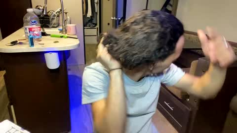 Snapshot of vinsmoke_sanji2020 chatting on 12-05-24, 11:05 Sanji online show from 12-05-24, 11:05