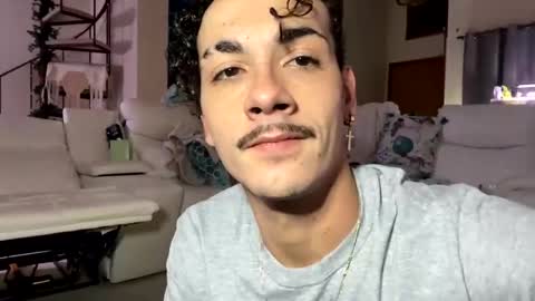 Snapshot of vinsmoke_sanji2020 chatting on 12-29-24, 09:30 Sanji online show from 12-29-24, 09:30