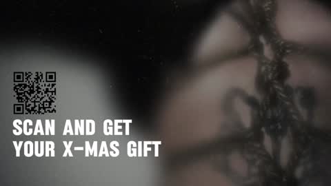 Snapshot of vinylstore chatting on 12-15-24, 10:04 Diva Silvia online show from 12-15-24, 10:04