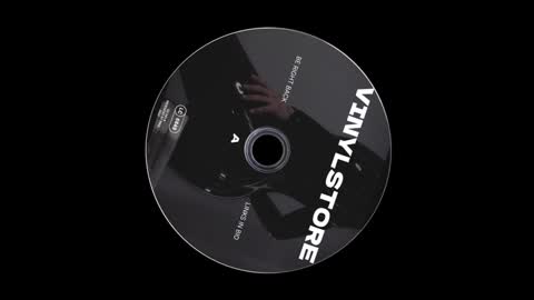 Snapshot of vinylstore chatting on 01-18-25, 06:21 Diva Silvia online show from 01-18-25, 06:21