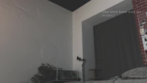 Snapshot of vinylstore chatting on 01-25-25, 01:19 Diva Silvia online show from 01-25-25, 01:19