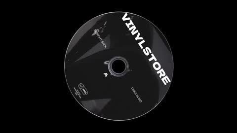 Snapshot of vinylstore chatting on 02-16-25, 10:54 Diva Silvia online show from 02-16-25, 10:54