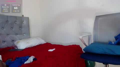 Snapshot of vinzent_lafed_ chatting on 09-24-25, 07:01 vinzent_lafed_ online show from 09-24-25, 07:01