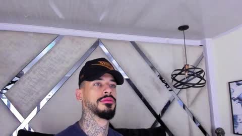 ---Vinzen--- online show from 11-08-25, 07:52