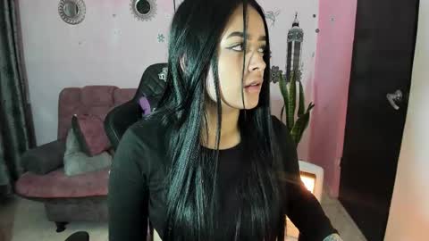 Daniela online show from 09-19-25, 08:49