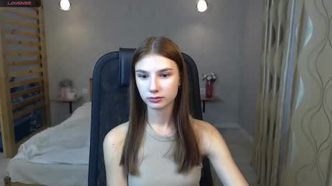 violaberry__ online show from 10-02-25, 02:40