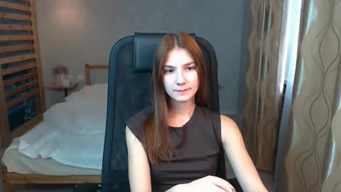 violaberry__ online show from 10-12-25, 02:32