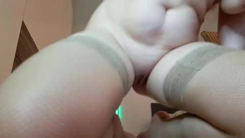 Viola online show from 12-15-24, 06:48