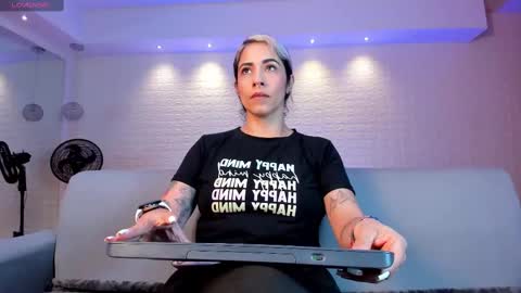 Violett  Everyday From 0530 to 1430 Col Time online show from 02-10-25, 10:42