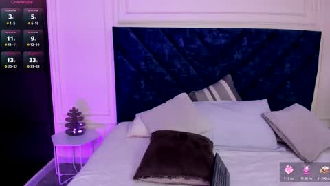 Violet online show from 03-09-26, 06:45