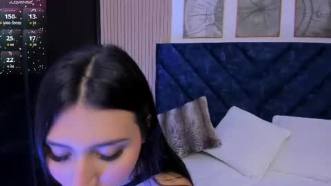 Violet online show from 06-20-26, 06:44