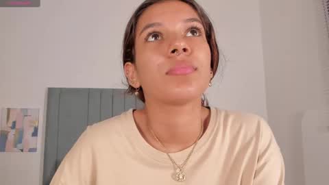 Violet online show from 01-15-25, 12:51