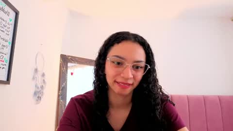 violet__15 online show from 05-11-26, 12:11