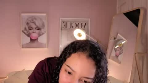 violet__15 online show from 06-18-26, 11:58