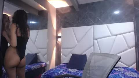 Violet online show from 03-16-26, 02:21