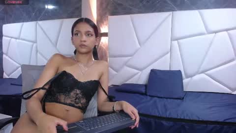 Violet online show from 07-06-26, 08:44