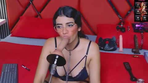 Snapshot of violet_bdsm chatting on 03-12-26, 02:34 Violet online show from 03-12-26, 02:34