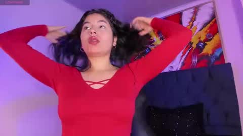 Snapshot of violet_blaze chatting on 10-18-25, 11:11 online show from 10-18-25, 11:11