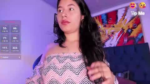 Snapshot of violet_blaze chatting on 10-20-25, 10:27 online show from 10-20-25, 10:27