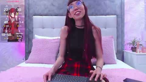 Violet  online show from 07-26-26, 11:00