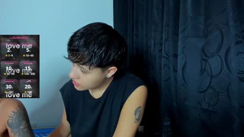 Snapshot of violet_casper_ chatting on 01-11-25, 10:08 Violet and Casper online show from 01-11-25, 10:08