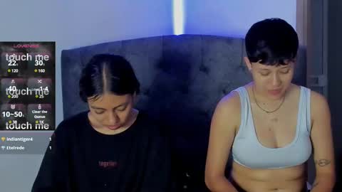 Snapshot of violet_casper_ chatting on 02-25-25, 01:50 Violet and Casper online show from 02-25-25, 01:50