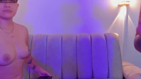 Snapshot of violet_casper_ chatting on 09-25-25, 05:00 Violet and Casper online show from 09-25-25, 05:00