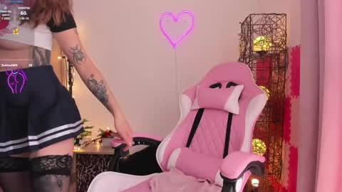 violet online show from 02-25-25, 05:04