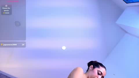 violet_giraldo online show from 11-21-25, 02:05