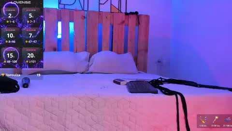 Violet Jones online show from 02-04-26, 05:52