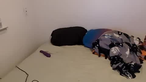Violet Kitty online show from 06-27-26, 05:01